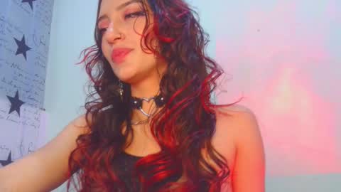 Snapshot of lovely_akira_xwx chatting on February 19, 2026, 8:10 am Tami online show from February 19, 2026, 8:10 am