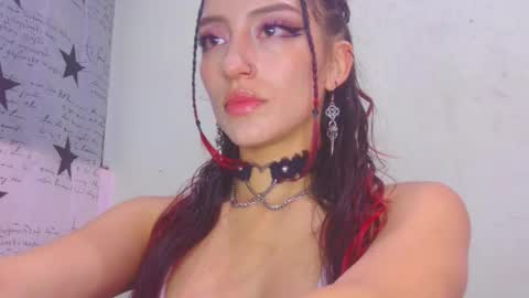 Snapshot of lovely_akira_xwx chatting on April 15, 2026, 5:14 am Tami online show from April 15, 2026, 5:14 am