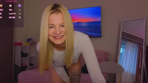 Jenny online show from April 11, 2026, 7:45 am