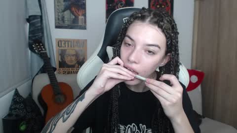 Snapshot of lovely_cass chatting on December 3, 2024, 9:12 pm Cassie online show from December 3, 2024, 9:12 pm