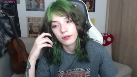 Snapshot of lovely_cass chatting on December 8, 2024, 12:51 am Cassie online show from December 8, 2024, 12:51 am