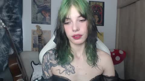 Snapshot of lovely_cass chatting on December 16, 2024, 6:16 pm Cassie online show from December 16, 2024, 6:16 pm