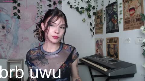 Snapshot of lovely_cass chatting on December 21, 2024, 3:03 am Cassie online show from December 21, 2024, 3:03 am