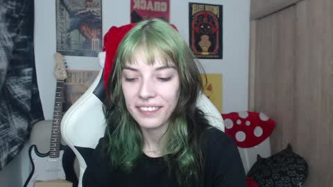 Snapshot of lovely_cass chatting on December 28, 2024, 8:25 pm Cassie online show from December 28, 2024, 8:25 pm