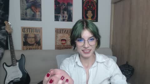 Snapshot of lovely_cass chatting on February 1, 2025, 11:06 pm Cassie online show from February 1, 2025, 11:06 pm