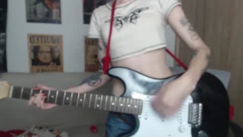 Snapshot of lovely_cass chatting on February 3, 2025, 4:14 am Cassie online show from February 3, 2025, 4:14 am