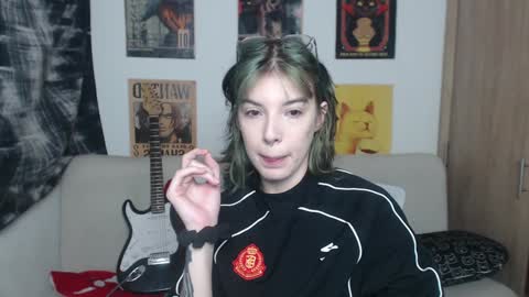 Snapshot of lovely_cass chatting on February 7, 2025, 10:20 pm Cassie online show from February 7, 2025, 10:20 pm