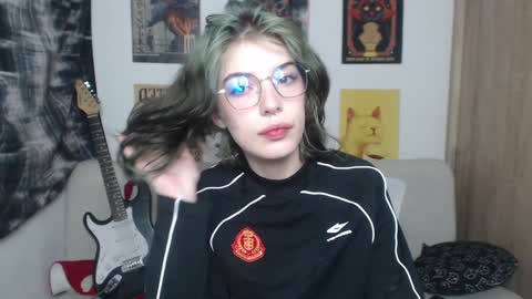 Snapshot of lovely_cass chatting on February 8, 2025, 9:46 am Cassie online show from February 8, 2025, 9:46 am