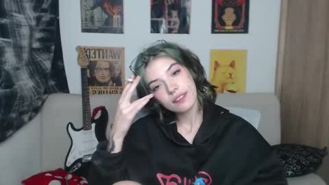 Snapshot of lovely_cass chatting on February 11, 2025, 5:16 am Cassie online show from February 11, 2025, 5:16 am
