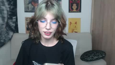 Snapshot of lovely_cass chatting on February 23, 2025, 2:51 am Cassie online show from February 23, 2025, 2:51 am