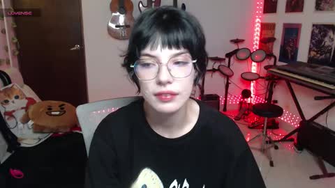 Snapshot of lovely_cass chatting on October 6, 2025, 11:02 pm Cassie online show from October 6, 2025, 11:02 pm