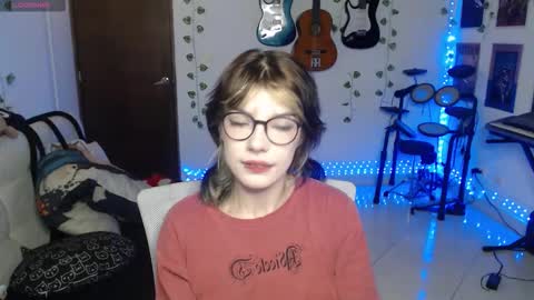 Snapshot of lovely_cass chatting on November 24, 2025, 5:40 am Cassie online show from November 24, 2025, 5:40 am