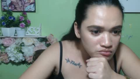 Snapshot of lovely_chicky06 chatting on April 1, 2026, 1:41 pm hearty2 Hey guys Im Jess online show from April 1, 2026, 1:41 pm