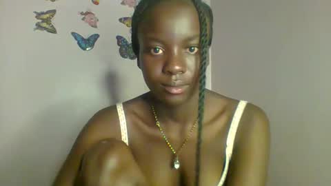 Snapshot of lovely_choco chatting on December 17, 2025, 6:36 pm Choco online show from December 17, 2025, 6:36 pm