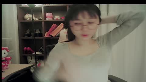 Snapshot of lovely_dana chatting on March 4, 2026, 4:02 pm DANA KIM online show from March 4, 2026, 4:02 pm