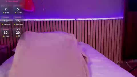 Emma online show from February 15, 2025, 3:39 pm