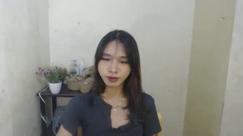 Snapshot of lovely_jasleen chatting on November 6, 2025, 9:43 am lovely_jasleen online show from November 6, 2025, 9:43 am