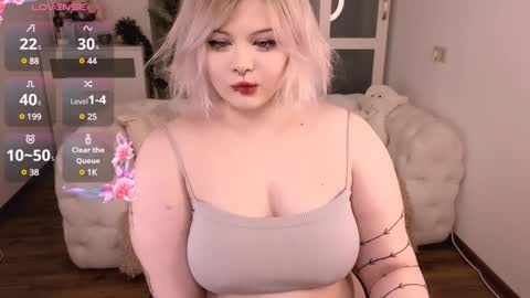 Snapshot of lovely_leilla chatting on January 24, 2025, 9:47 pm lovely_leilla online show from January 24, 2025, 9:47 pm