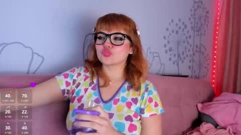 Snapshot of lovely_paris_01 chatting on January 10, 2026, 7:21 am Paris Rose online show from January 10, 2026, 7:21 am