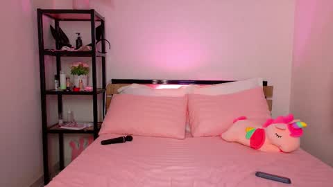 Lolly online show from October 2, 2025, 1:45 am