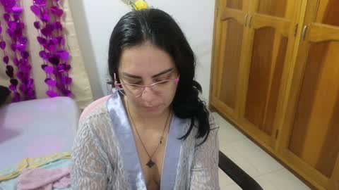 Snapshot of lovely_trix_ chatting on December 29, 2024, 11:40 am Trix online show from December 29, 2024, 11:40 am