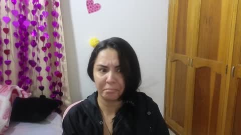 Snapshot of lovely_trix_ chatting on January 26, 2025, 11:39 am Trix online show from January 26, 2025, 11:39 am