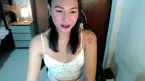 Snapshot of lovely_yna444 chatting on January 14, 2026, 5:46 am Yna online show from January 14, 2026, 5:46 am