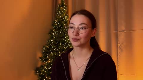 Solfiro online show from December 16, 2025, 6:24 pm