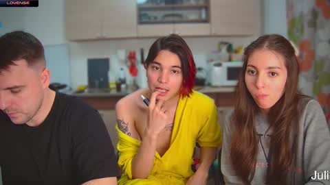 Snapshot of lovelydany3 chatting on December 11, 2024, 3:15 pm lovelydany3 online show from December 11, 2024, 3:15 pm