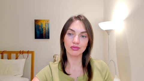 Snapshot of lovelyeemia chatting on January 4, 2025, 5:37 pm Mia online show from January 4, 2025, 5:37 pm