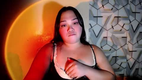 Snapshot of lovelyhot_christinexx chatting on February 23, 2025, 8:39 am Christine online show from February 23, 2025, 8:39 am