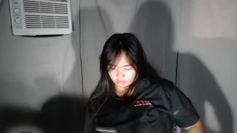 Snapshot of lovelykadita chatting on October 25, 2025, 12:29 am Kadita3 online show from October 25, 2025, 12:29 am