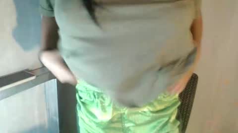 Snapshot of lovelykadita chatting on November 23, 2025, 5:29 am Kadita3 online show from November 23, 2025, 5:29 am