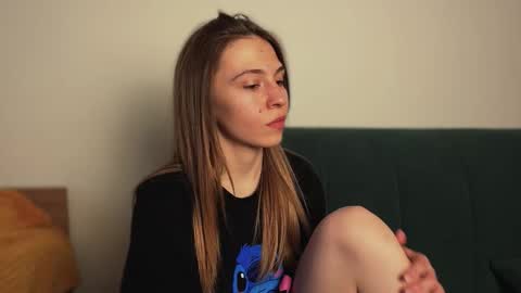 Kate only online show from March 28, 2026, 1:33 pm