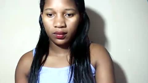 lovelylarra online show from July 5, 2026, 7:48 am