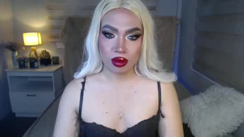 Rebeca online show from March 6, 2025, 8:48 pm