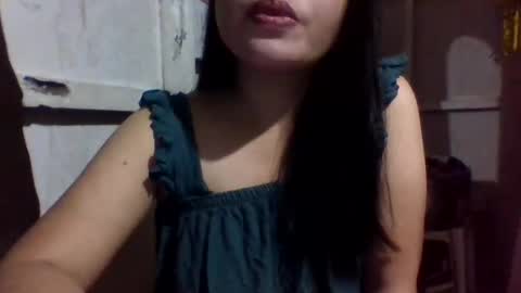 lovelymocha27s online show from January 7, 2025, 2:19 pm