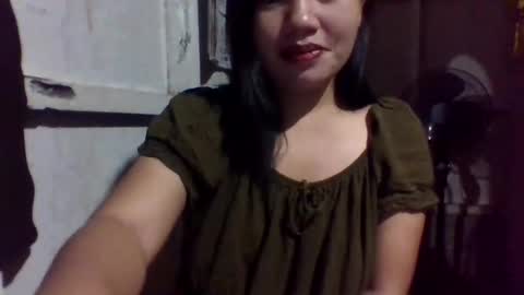 lovelymocha27s online show from March 10, 2025, 6:12 pm