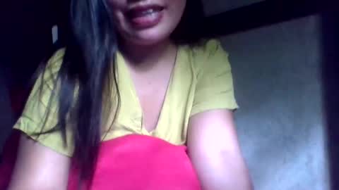 lovelymocha27s online show from October 2, 2025, 5:47 am