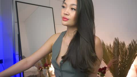 Snapshot of lovelynightt chatting on February 8, 2025, 2:05 pm kim online show from February 8, 2025, 2:05 pm