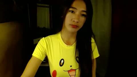 Snapshot of lovelypetite143 chatting on February 3, 2026, 12:10 pm lovelypetite143 online show from February 3, 2026, 12:10 pm