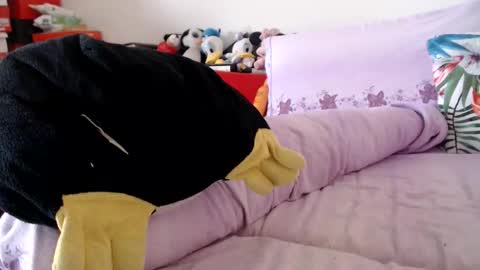 lovelywoman22 online show from November 20, 2025, 7:30 am