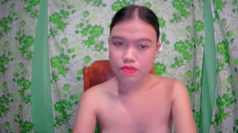 lovemae352295 online show from December 28, 2024, 11:41 am