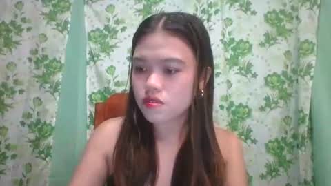 lovemae352295 online show from December 30, 2024, 1:36 pm