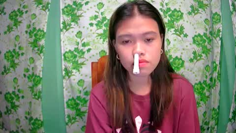 lovemae352295 online show from January 6, 2025, 3:19 pm