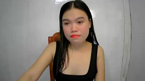 lovemae352295 online show from January 25, 2025, 11:13 am