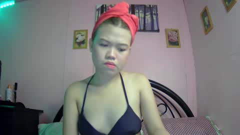 lovemae352295 online show from February 24, 2025, 6:16 am