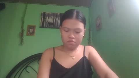 lovemae352295 online show from November 24, 2025, 6:35 am