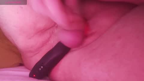 Men with small ballscock  long foreskin online show from January 30, 2025, 11:24 pm