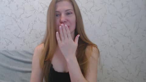 Snapshot of lovepeanutgirl chatting on February 24, 2025, 1:42 pm Mary Love online show from February 24, 2025, 1:42 pm
